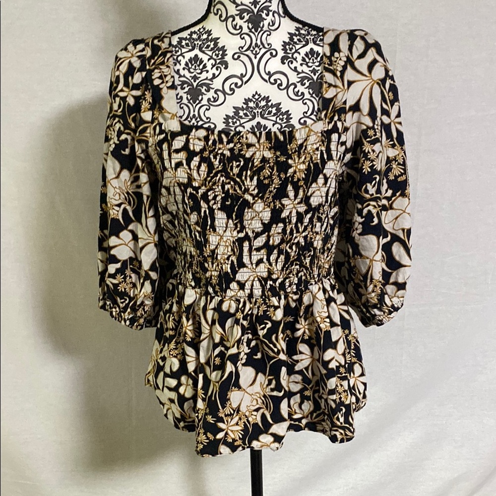Ava & Viv Black and Tan Smocked Peplum Blouse Good Condition